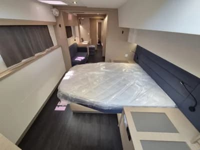 Fountaine Pajot AURA 51 5