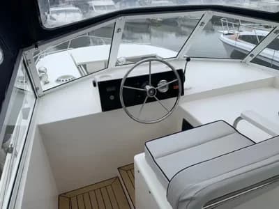 1998 Falcon Bounty 30 Sunbridge Boat for Sale in Walton on Thames 4