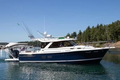 2026 Cutwater C-32 Coupe | 37.7 ft 2