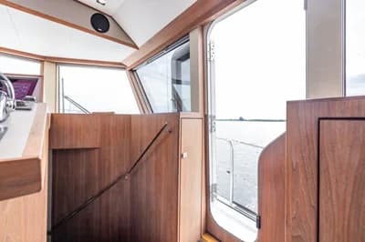 2016 Explorer NG 50 Pilot Yacht | 49.2 ft 3