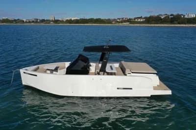 2021 De Antonio Yachts D28 Open | 28 ft 2