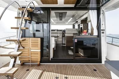2021 Cranchi T43 | 45.3 ft 3