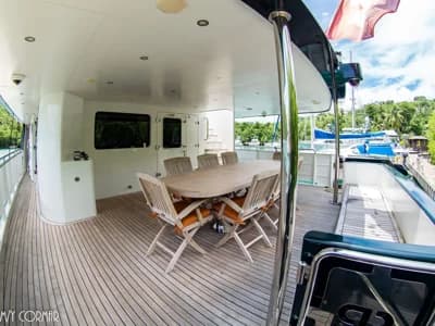 2009 Cantiere Delle Marche Pesaro 82 | 78.9 ft 2