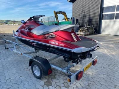 Yamaha WaveRunner VX Deluxe 5