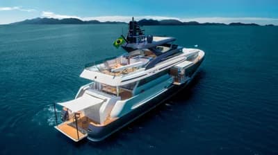 2027 MCP THD 925 | 92.4 ft 2