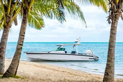 2025 Axopar 29 Sun-Top | 9.6 ft 2