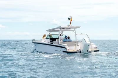 2025 Axopar 29 Sun-Top | 9.6 ft 3