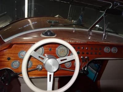 1992 Riva Aquarama Special | 28.8 ft 4