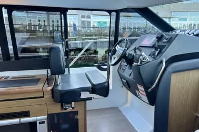 2017 Jeanneau NC 11 | 36 ft 3