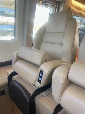 Azimut 72 Fly 3