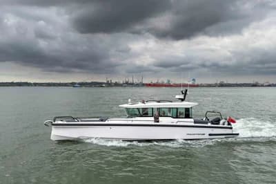 2021 Axopar 37 Cabin | 12m 2