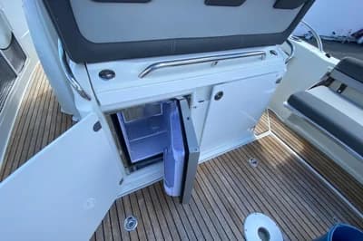2019 Jeanneau Cap Camarat 9.0 CC | 9m 5