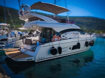 2016 Bavaria Virtess 420 Fly Boat for Sale in Ičići 2