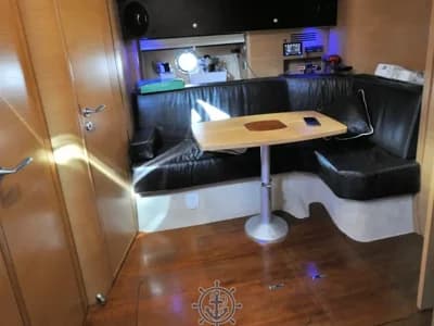 2007 Cranchi Mediterranee 43 Boat for Sale in Toscana 2