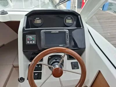 2015 Jeanneau Merry Fisher 695 Boat for Sale in Cowes 3