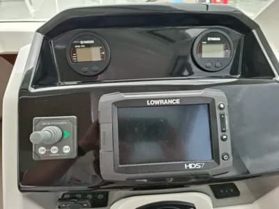 2015 Jeanneau Merry Fisher 695 Boat for Sale in Cowes 4