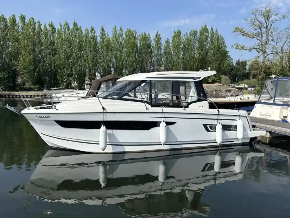 2023 Jeanneau Merry Fisher 895 Boat for Sale in Thames
