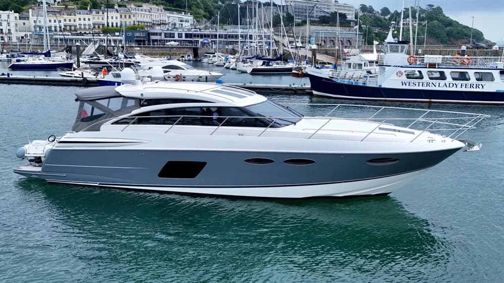 2014 Princess V52 Boat for Sale in Torquay