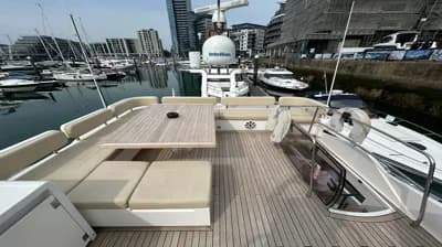 2012 Fairline Squadron 58 Boat for Sale in hampshire 4