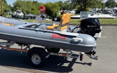 2025 Rebel Raider 380 FC Boat for Sale in Sandbank 3