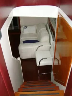1969 NAVALCANTIERI 100 Boat for Sale 4