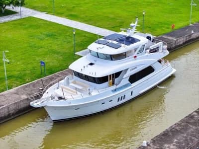 Selene 62' Explorer 2