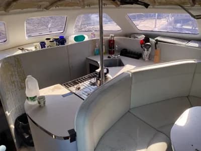 2012 Shuttleworth Ocean Cheetah 37 Custom Boat for Sale in Torpoint 5