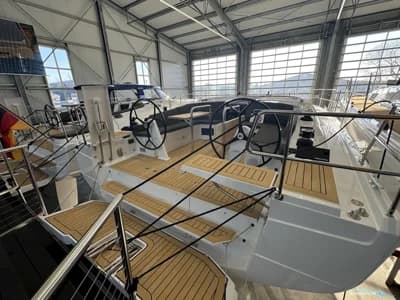 Hanse 410 Neu Auf Bestellung, Segelklar zu Wasser Inkl. Primer & Antif 4