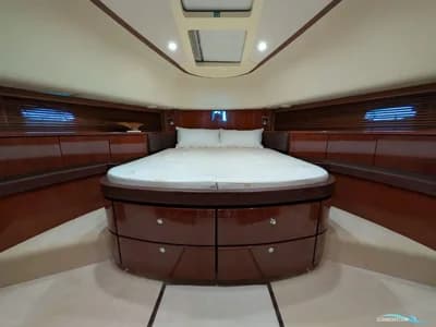 Fairline Squadron 68 5