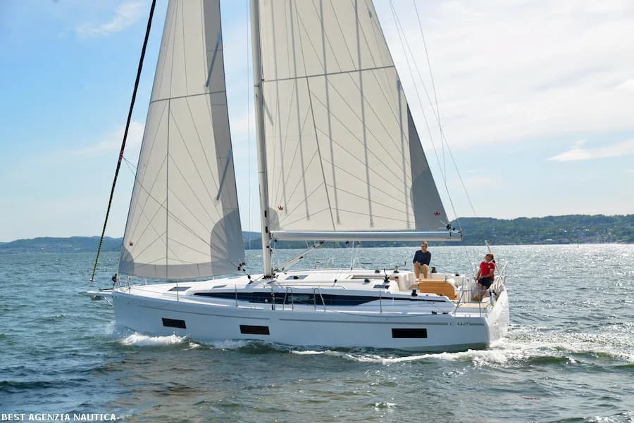 BAVARIA YACHTS C 42