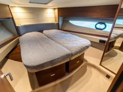 2021 Princess V50 Boat for Sale in Poole 4
