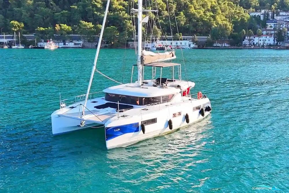 Lagoon 46