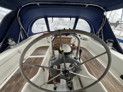 1989 Moody 376 Boat for Sale in Gosport 4