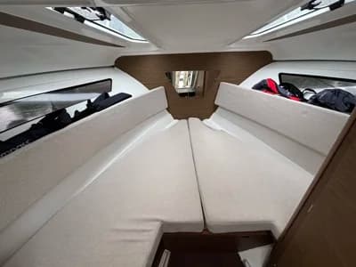 2018 Jeanneau Cap Camarat 7.5 DC Boat for Sale in Marlow 4