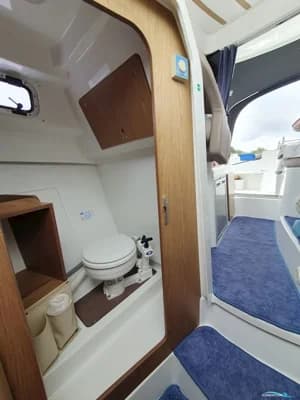 Beneteau Antares 780 3