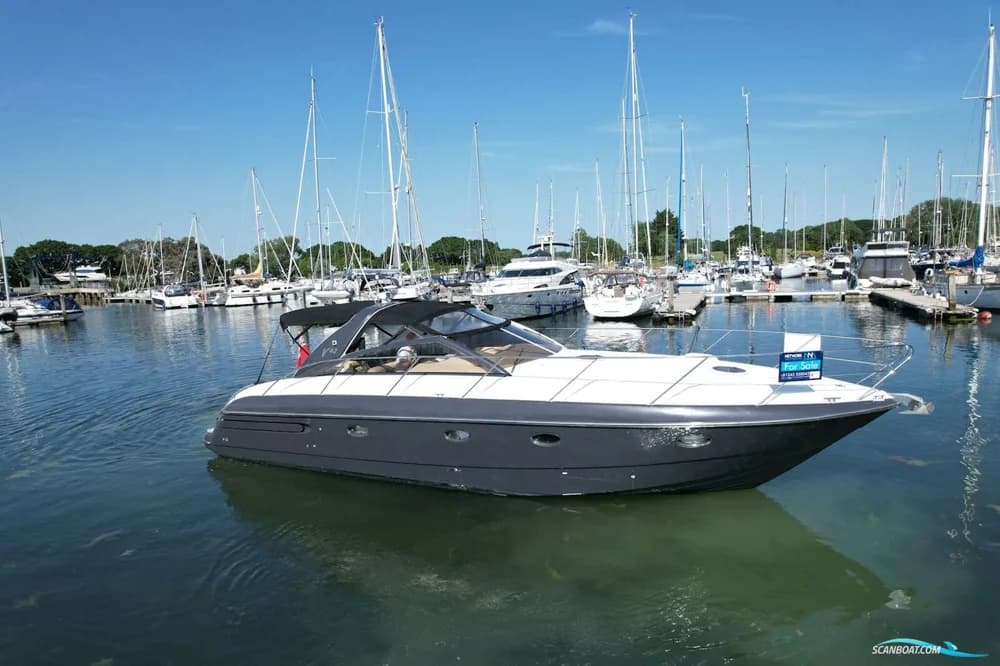 Princess V42