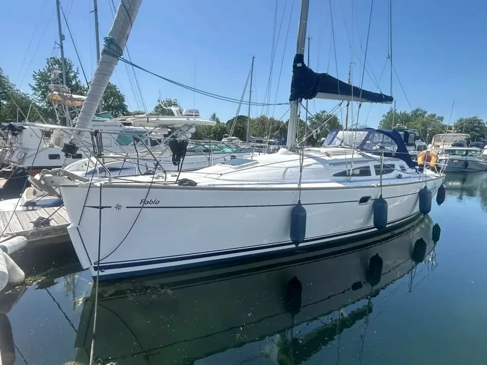 2003 Jeanneau Sun Odyssey 35 Boat for Sale in Chichester