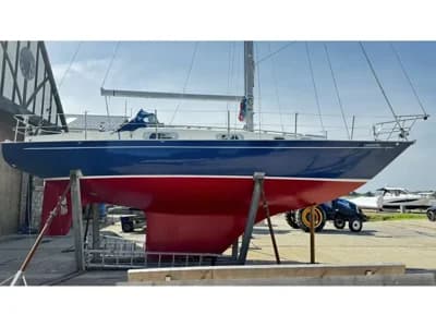 1972 Contessa 32 Boat for Sale in West Sussex 2