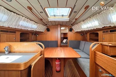Hallberg Rassy 342 3