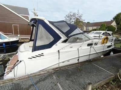 1996 Sealine S28 Boat for Sale in horning 2