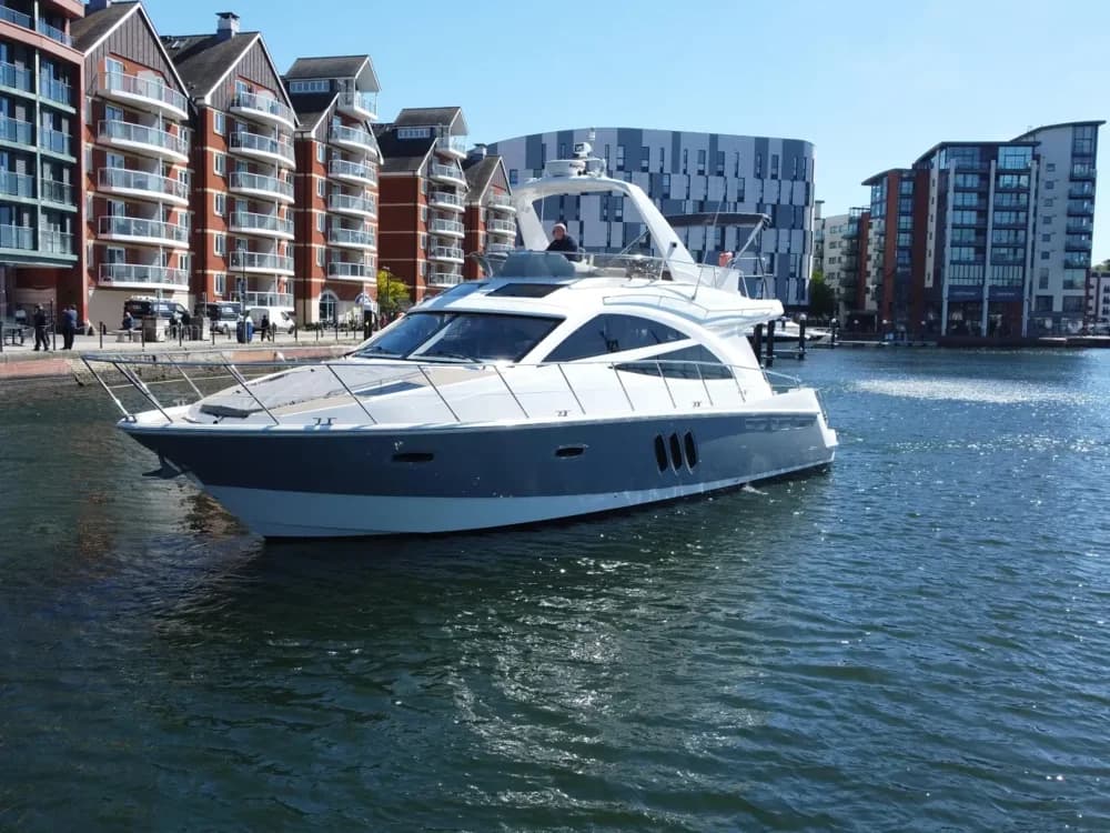 2013 Sealine T50 Boat for Sale in Ipswich