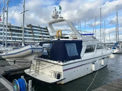 1988 Fairline 40 Boat for Sale in Plymouth 2