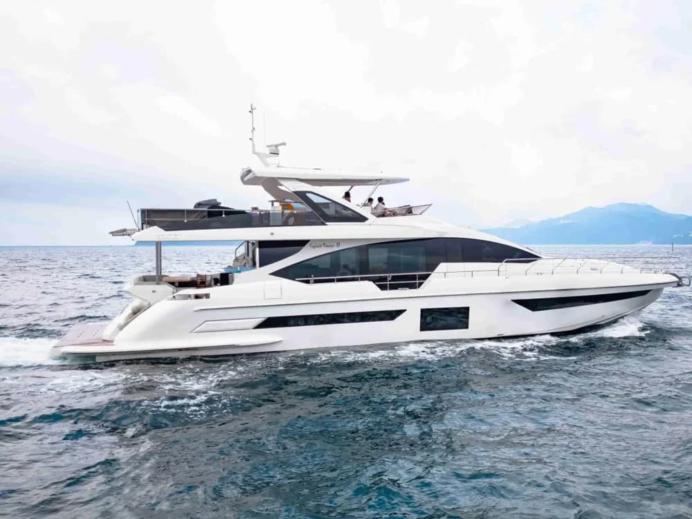 2019 Azimut Grande 25M Boat for Sale