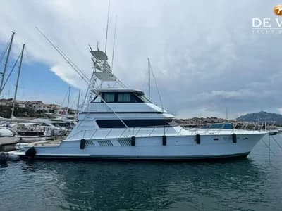 1997 Hatteras 65 Convertible Boat for Sale in Contact De Valk Rome 2