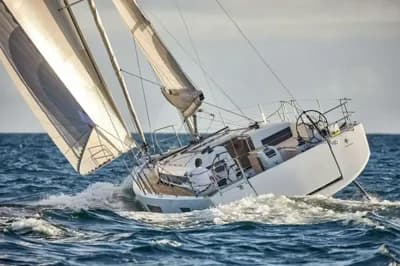 2020 Jeanneau Sun Odyssey 440 Boat for Sale 3