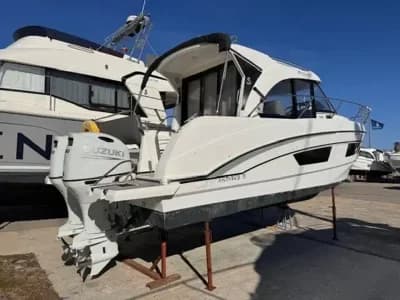 2021 Beneteau Antares 9 Boat for Sale in Cala d'or 2