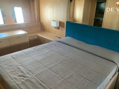 2008 Mangusta 72 Boat for Sale in Contact De Valk Antibes 3