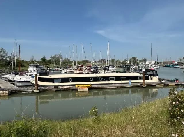 2022 Collingwood 70 Widebeam Barge Boat for Sale in Tollesbury