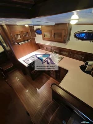 Rapsody 48 Offshore 3