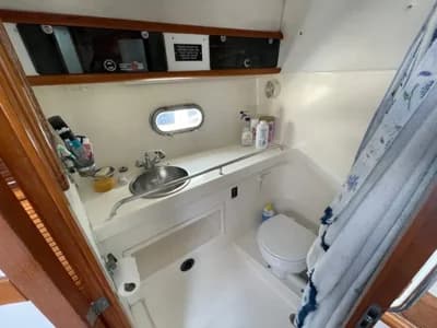 1990 Nimbus 3400 Europa Boat for Sale in St Peter Port 3